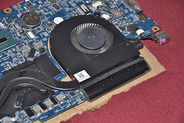 heatsink fan laptop rusak